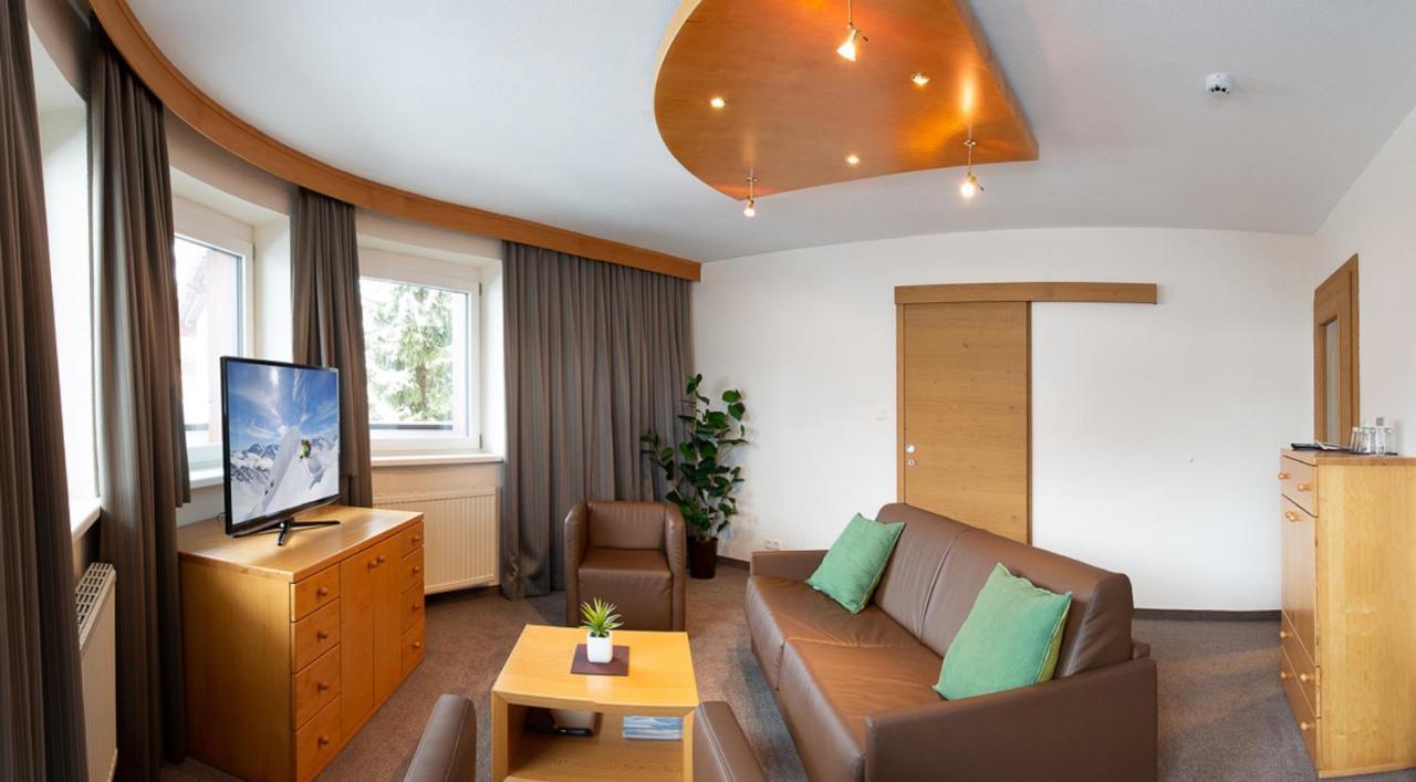 Hotel Rundeck Sankt Anton am Arlberg Esterno foto